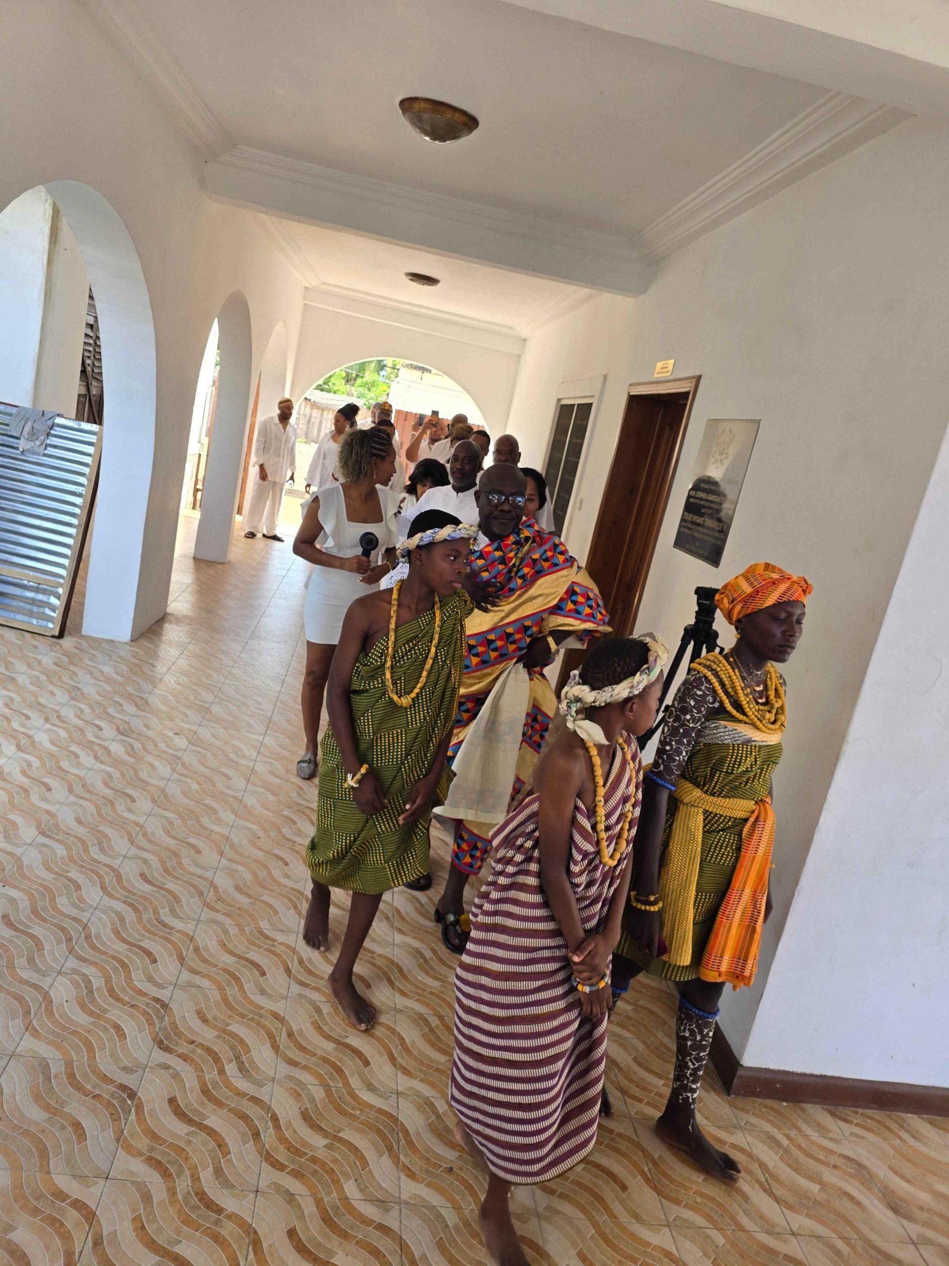 RETURN2EXCHANGE 303